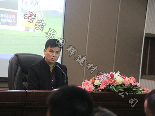 張家界國輝建材?？偨?jīng)理發(fā)言
